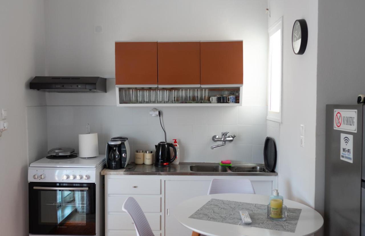 Whitehouse Loutraki Apartment Ngoại thất bức ảnh